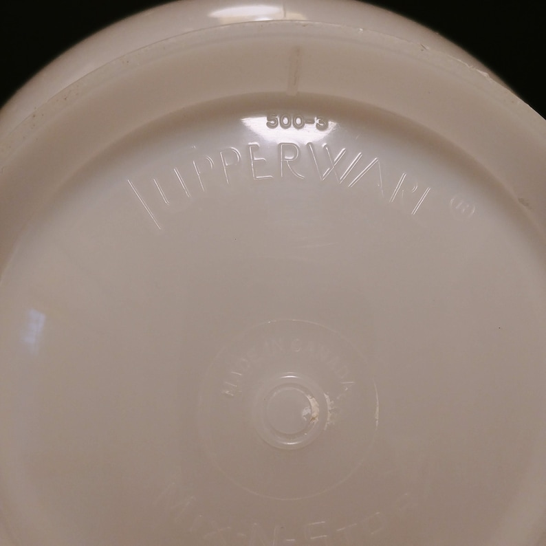 Tupperware Bottom Mix-n-stor Measuring 8 Cup #500-3 Tupperware Vintage Canada - Etsy