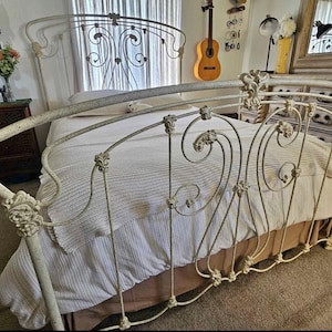 Antique wrought iron bed frame - Etsy 日本