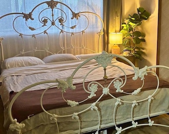 Californische koning Elliott's ontwerpt ijzeren bedframe