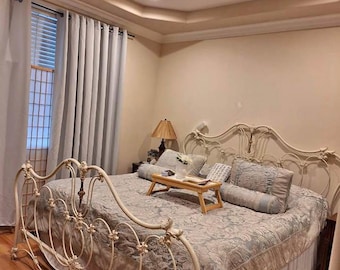 Estructura de cama de hierro diseñada por Elliott's, California King