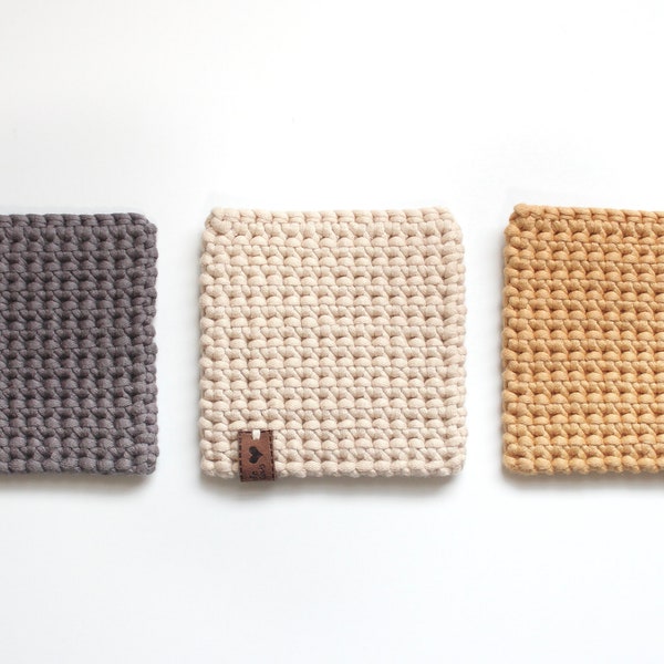 Modern Coaster Crochet Pattern