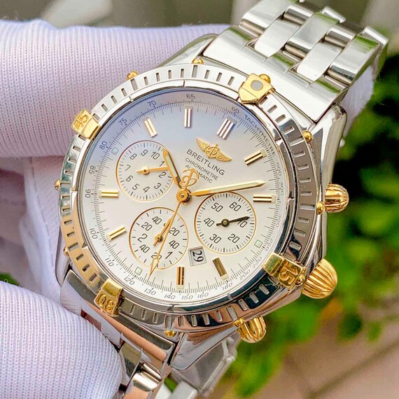 Breitling Shadow Flyback Chronograph Ref. B35313U… - image 2