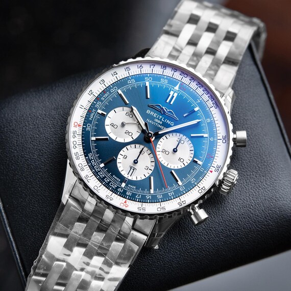 Breitling Navitimer B01 Chronograph Ref. AB013721… - image 4
