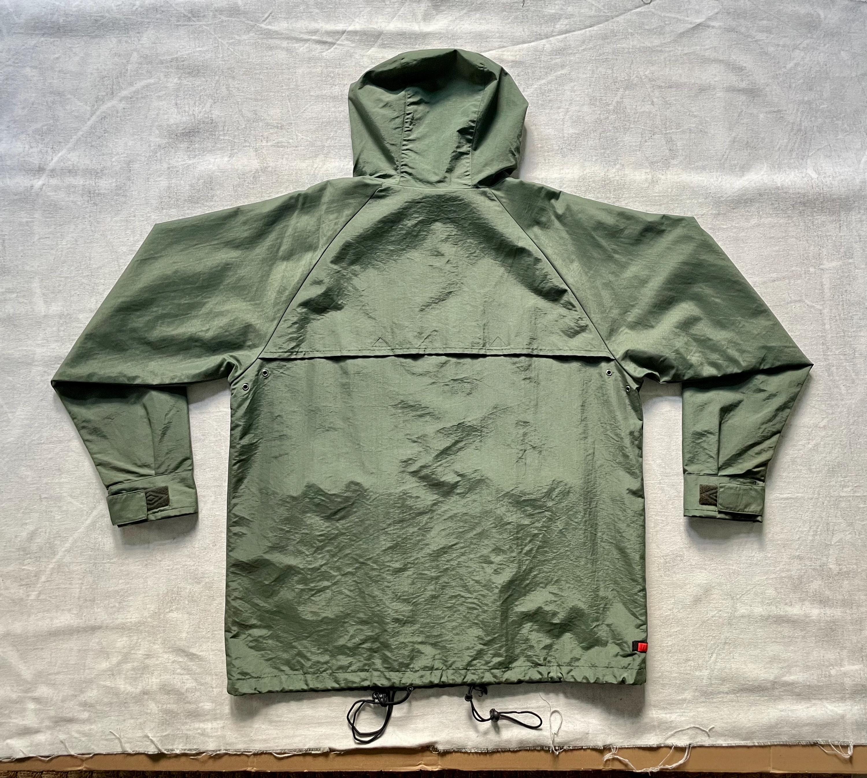 90s Umbro Nylon Hooded Full Zip Jacket Medium / Vintage Olive 