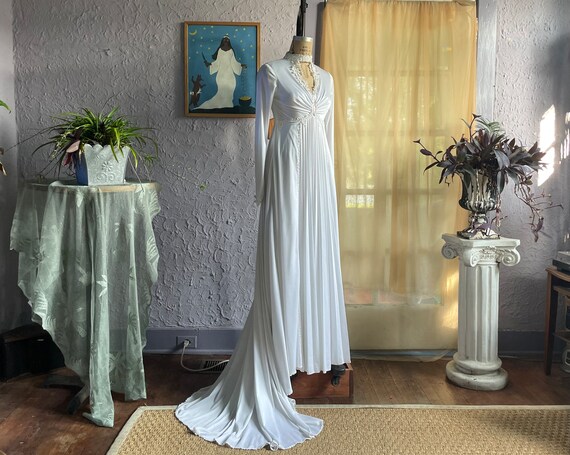 1970s vintage Wedding dress gown, White pleated bell sleeve gown, Hippie Bohemian dress