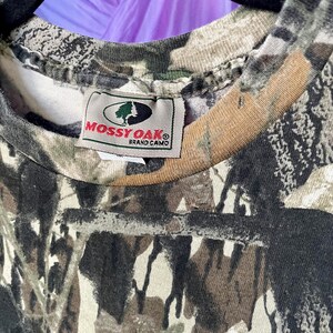 vintage camo single-stitch t-shirt M / 100% cotton short sleeve t-shirt / vtg Mossy Oak t-shirt / 1990s camouflage t-shirt with front pocket bild 8