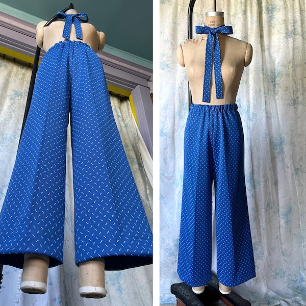 70s Blue Wide Leg Cropped Pants / 1970s High Waist Ankle Length Trouser / Vintage Disco Pants Elastic Waist / Pull On Bell Bottom Culottes