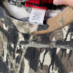 vintage camo single-stitch t-shirt M / 100% cotton short sleeve t-shirt / vtg Mossy Oak t-shirt / 1990s camouflage t-shirt with front pocket bild 9