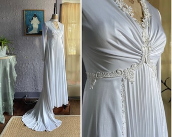 70s Bohemian Wedding Dress / Vintage White Gown with Train / 1970s High Neck Long Sleeve Wedding Dress / Retro Hippie Boho 60s Wedding Dress