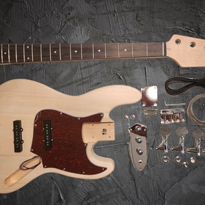 Jazz Bass Style w/Rosewood Fingerboard by Budreau Guitars