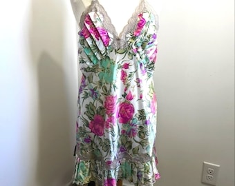VINTAGE Victoria's Secret Floral Chemise Nightgown L