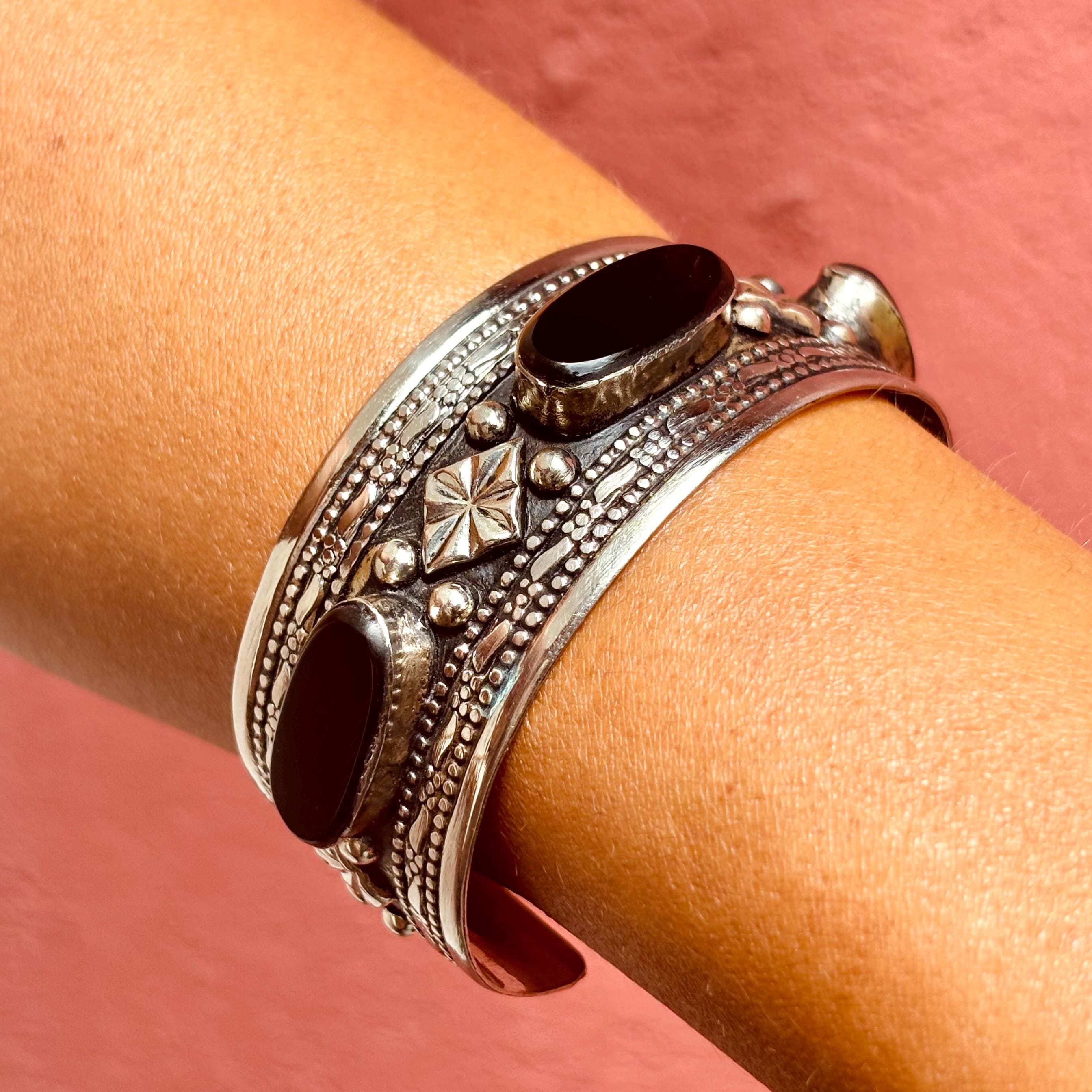 Turkmen bracelet - Etsy 日本