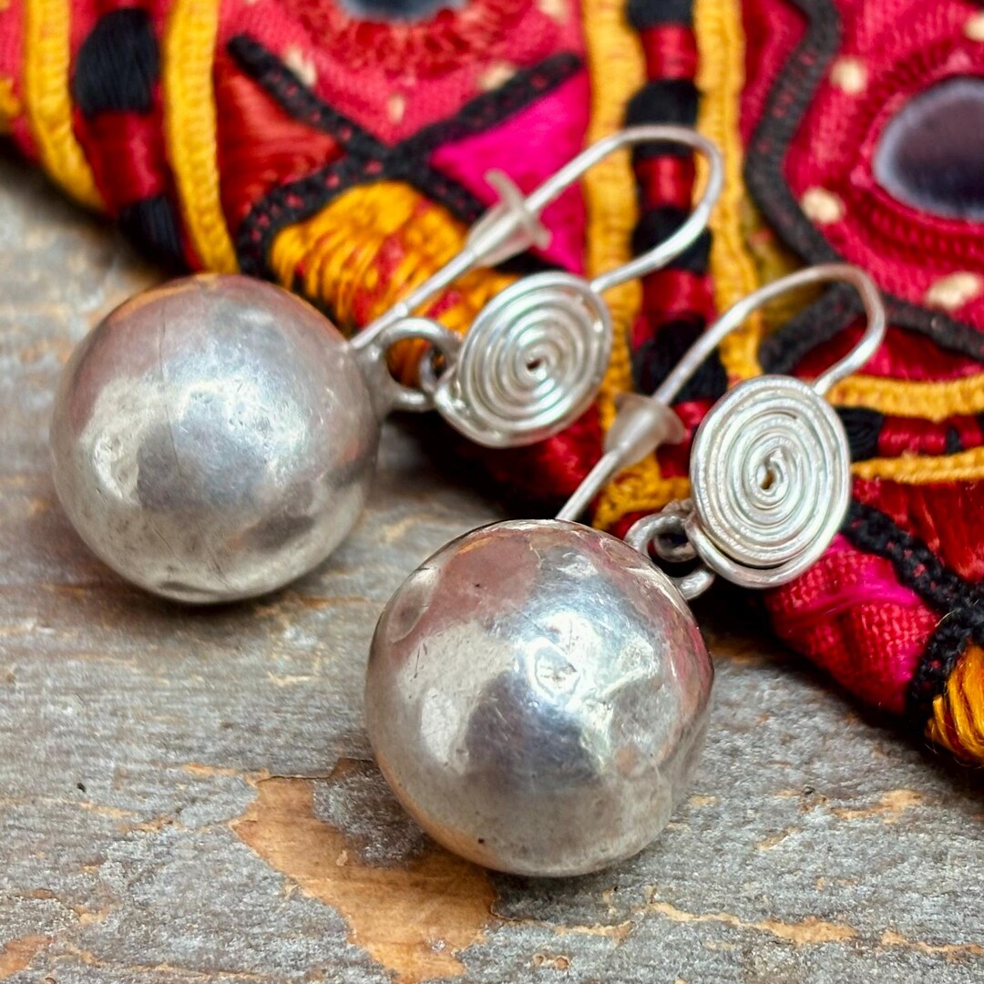 Boho Ethnic Tribal Silver Ball Earrings, Vintage Earrings, Thailand ...