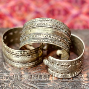 Afghan boho tribal bracelet of your choice, Kuchi tribe vintage ethnic metal cuff bracelet, Antique jewelry, Oriental dance festival