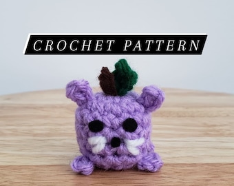 Plum Cat Mini Yarn Friends Crochet Pattern, Plum Cat Crochet Patterns, Beginner Crochet Patterns, Cute Crochet Animals, Crochet Fruit