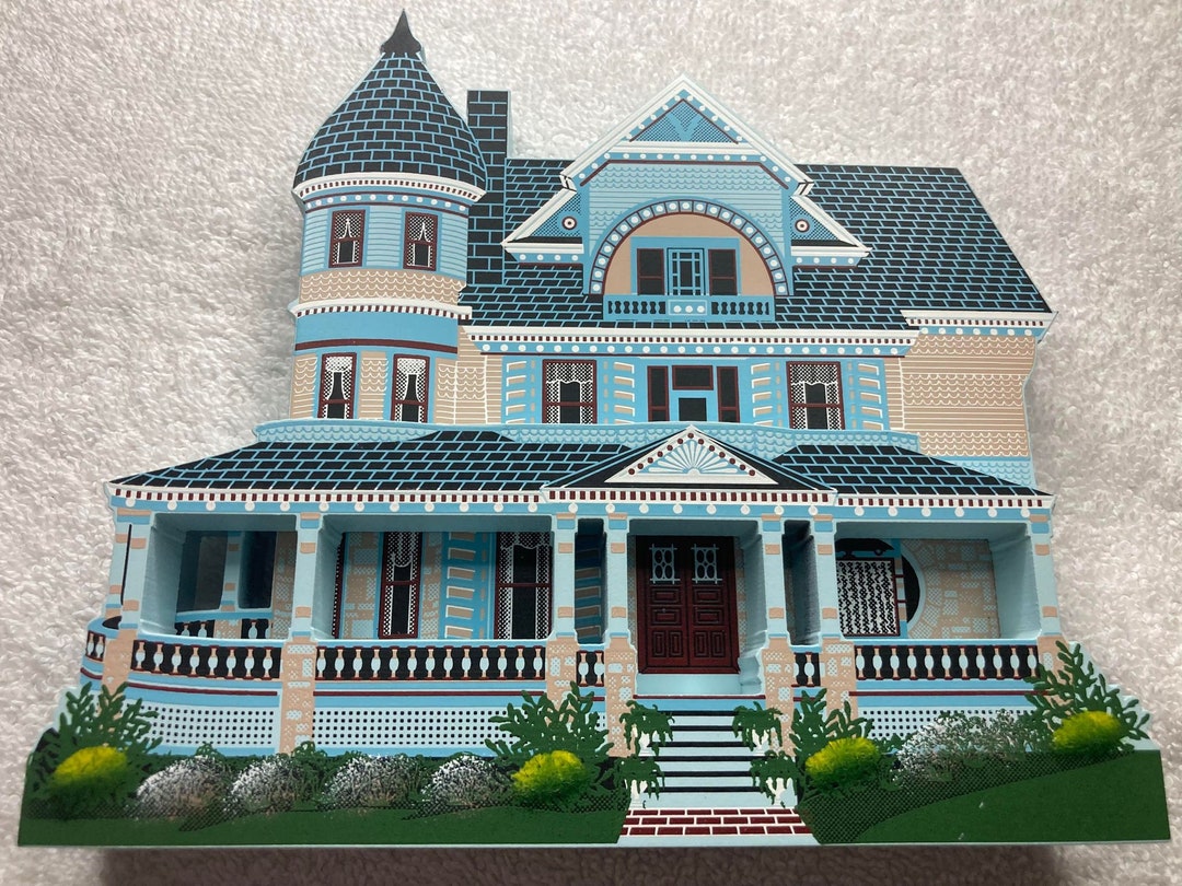 Queen Anne Mansion, Eureka Springs Arkansas, Shelias Collectable Homes