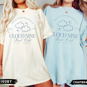 Camiseta de despedida de soltera "Bride On Cloud Nine", camiseta de despedida de soltera con ubicación personalizada, Bach Club, despedida de soltera de lujo personalizada, Match Made In