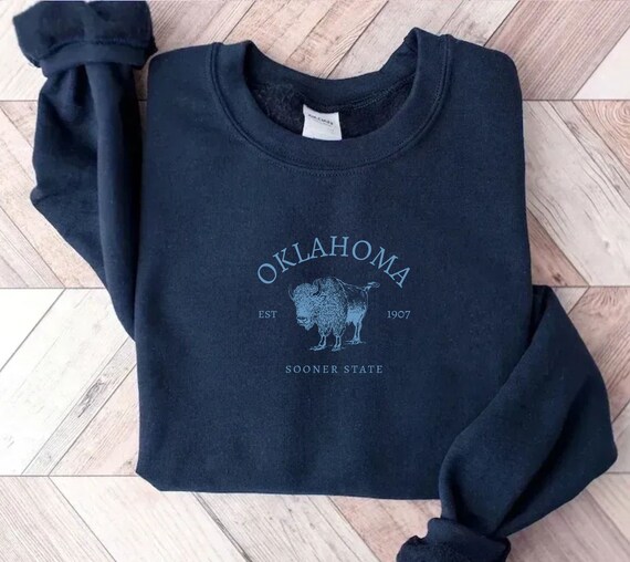 Oklahoma Sweatshirt, Oklahoma State Shirt, Oklahoma Sweater, Oklahoma City Crewneck, Oklahoma Gift, Bison Pullover, Oklahoma Vacation Tshirt