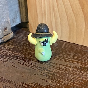 Green  Creature | Fancy  Monster | Polymer Clay | Tiny Monster | Cute Creature | Odd Gift  | Cyclops