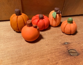 Mini Pumpkins | Miniature Fall Decor | Polymer Clay | Pumpins | Set of Pumpkins | Small Pumpkins