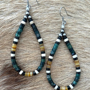 Earrings 889
