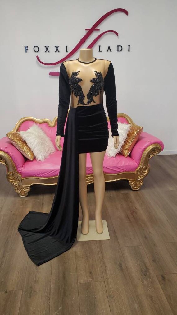 VIPOR Mini Dress With Side Train 