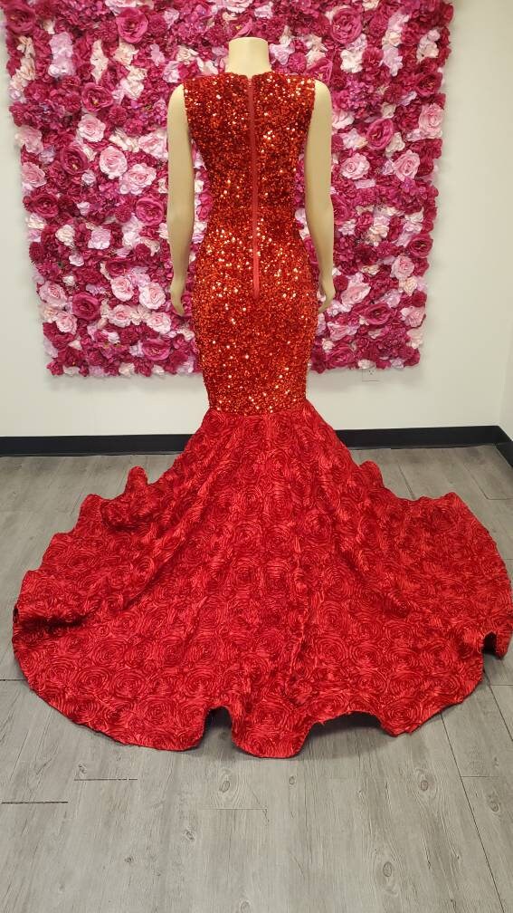 Black and top red mermaid dress