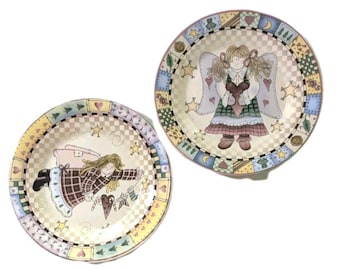 Platos de cerámica Gibson Country Folk Art Angel Hearts de 7 pulgadas, 2 piezas, regalo NUEVO