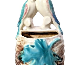 Vintage 1950&#39;s Love Birds Morton Pottery Wall Pocket Planter Ceramic Handpainted