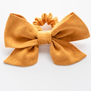 Leinen Gelb Scrunchie, Leinen Knoten Schleife Scrunchie, Leinen Haarglaub, Leinen Haarschleife, Leinen Haar Accessoire, Oversize Schleife, Kinder Leinen Scrunchie
