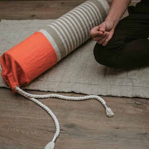Hemp yoga mat and linen yoga bag/Natural organic yoga and meditation set/linen and hemp fiber/Eco-friendly mat/Yoga lover gift