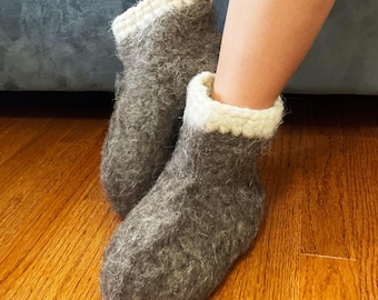 Botinhas de lã, pantufas tricotadas à mão, meias de inverno, pantufas para usar em casa, pantufas resistentes, ótima ideia de presente aconchegante, pantufas unissex