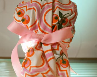 Tomato Lattice Ogee Print Ponytail Scrub Cap / Fun Pink Orange Nurse Hat / Adjustable Low Bun Style Scrub Hat
