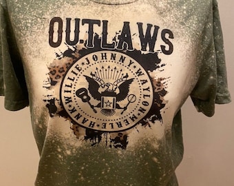 Outlaws Bleached T-shirt Johnny Merle Hank Waylon Willie