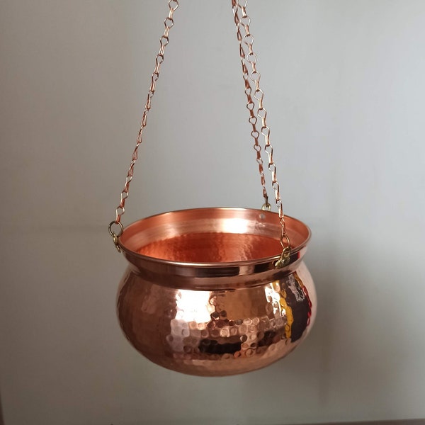 copper plant pot with chain,hanging pot,copper planter,rustic planter,plant accessory,wall hanging planter