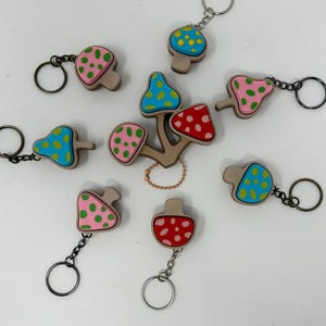 Mushroom Fidget Clicker | Mushroom Keycap Keychain | Keycap Clicker | Keycap Fidget | Keycap Keychain | Keyboard Fidget