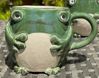 Große Teetasse mit Tiermotiv, Milchkaffe Tasse mit Froschmotiv, Kindertasse Frosch Keramik, Smaragdgrün Kaffeebecher mit Griff, Geschirr Set