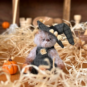 Halloween teddy bear with broom and witch hat 4 cm, miniature teddy, crocheted miniature, unique teddy, mini teddy, gift for teddy lovers image 2