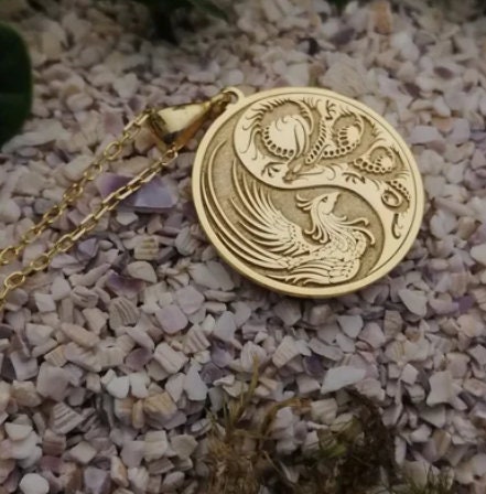 COAI Coppia di Collane con Pendenti Drago e Fenice in Howlite per Lui e Lei