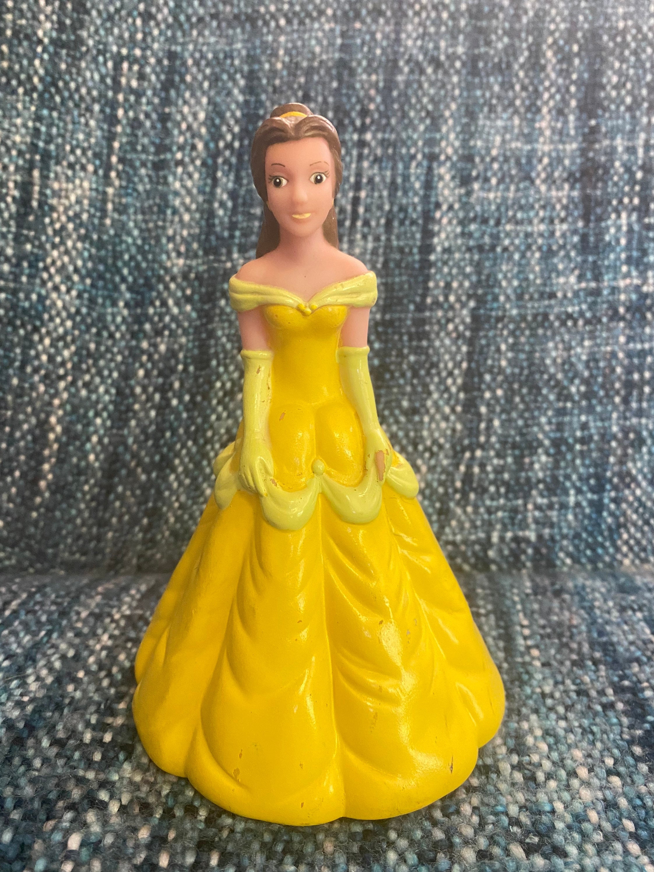 置物 Bella Disney Beauty & the Beast- Belle 1992 Pizza Hut Rubber Hand Puppet
