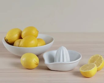 Organics citrus squeezer