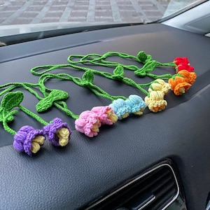 Crochet Flower Car Mirror Hanging Accessories, Car Interior Rear View Mirror Decor for Teenagers and Women, Car Hanging Charm Accessory