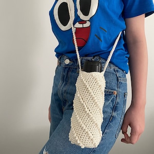 Handgemaakte gehaakte bidonhouder: crèmekleurige katoenen crossbodytas