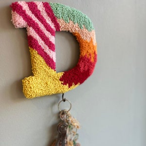 Custom Punch Needle Handmade Wall Key Holder, Entryway Home Decor Key Holder, Housewarming Gift, Personalized New Home Gift image 8