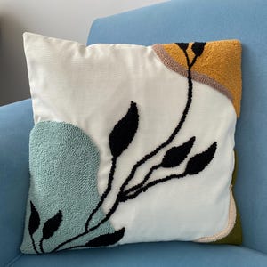 Abstract Punch Needle Pillow Case, Handmade Tufted Home Decor, Gift for Women, Decorative Pillow Cover