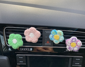 Cute Car Accessories, Handmade Car Air Vent Clip, Daisy Flower and Red Heart Vent Clip, New Car Gift, Custom Car Decor for Women