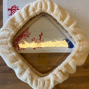 Teddy Fabric Frame Cover: Rug Hooking, Punch Needle