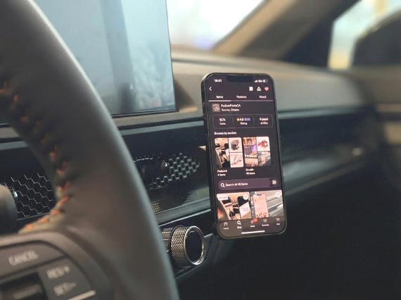 2023+ Honda CR-V MagSafe Phone Mount | Custom 2023 2024 2025 2026 6th Gen CRV Phone Holder | Adjustable CRV Honda iPhone Android Holder