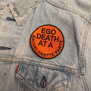 Hayley Williams EGO dödsmusik hyllningsmerchandise