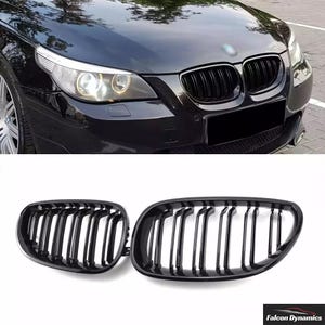 For BMW E60 E61 Dual Slat Glossy Black Front Grilles